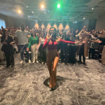 Non Stop acompanha o movimento de autoconhecimento que Pamela Magalhães leva ao público gaúcho.