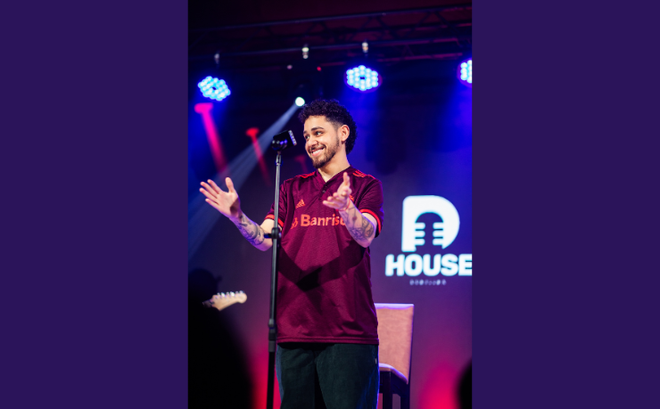 Erechim é o ponto final da turnê de 74 cidades de Gio Lisboa promovida pela Non Stop (Créditos: Clara Lins)