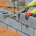 Paginação de blocos é decisiva para reduzir cortes, perdas e retrabalho na obra, garantindo eficiência e estética, como explica Valderci Malagosini Machado.