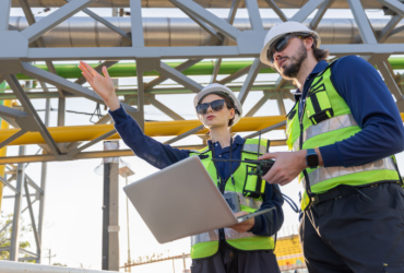 A excelência técnica na execução de obras em túnel na Serra do Mar revela como a engenharia dutoviária evolui em segurança e eficiência, conforme analisa Paulo Roberto Gomes Fernandes.